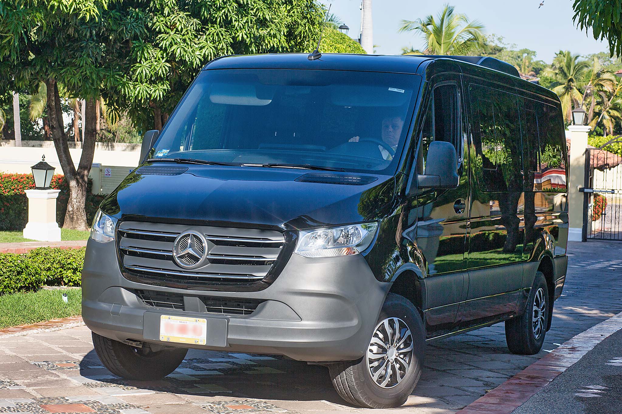 Aeromovil - airport transportation to your hotel in puerto vallarta- new vehicles 7